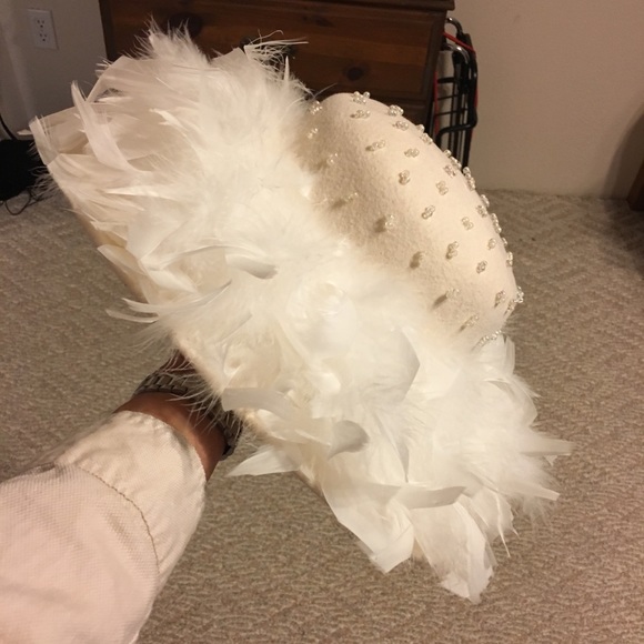 Vintage Accessories - Vintage Kentucky Derby winter wedding hat